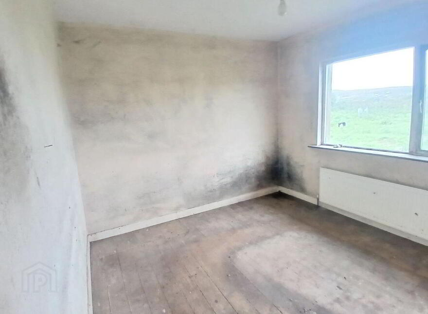 Ballycarbery East, Castlequin, Cahersiveen, V23N825