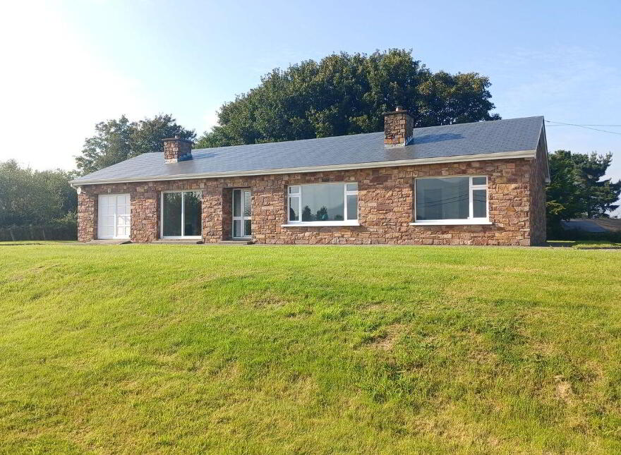 Reeks View Lodge, Ownagarry, Killorglin, V93R2K8