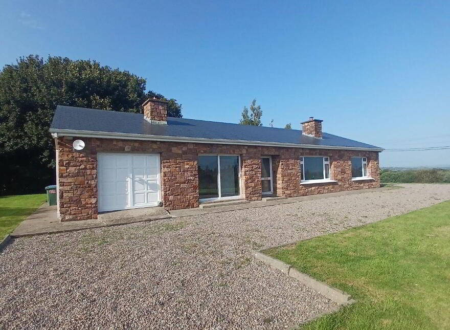 Reeks View Lodge, Ownagarry, Killorglin, V93R2K8