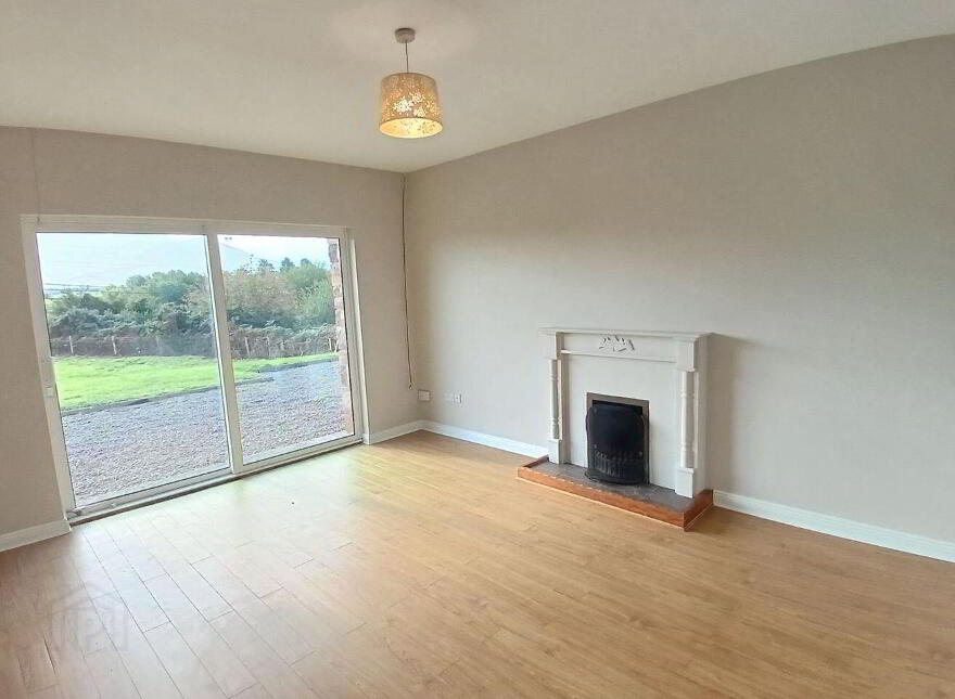 Reeks View Lodge, Ownagarry, Killorglin, V93R2K8