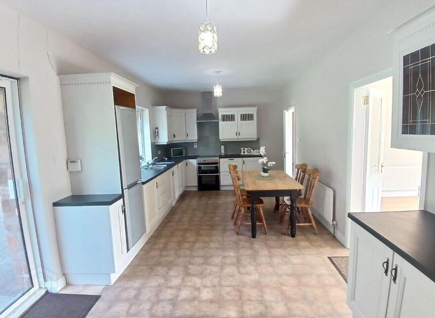 Reeks View Lodge, Ownagarry, Killorglin, V93R2K8