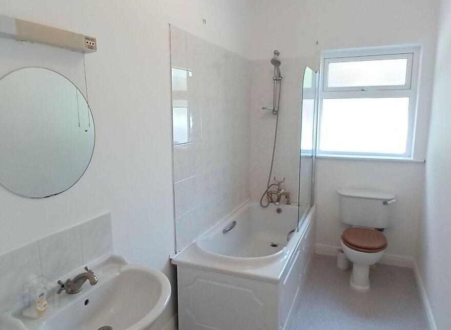 Reeks View Lodge, Ownagarry, Killorglin, V93R2K8