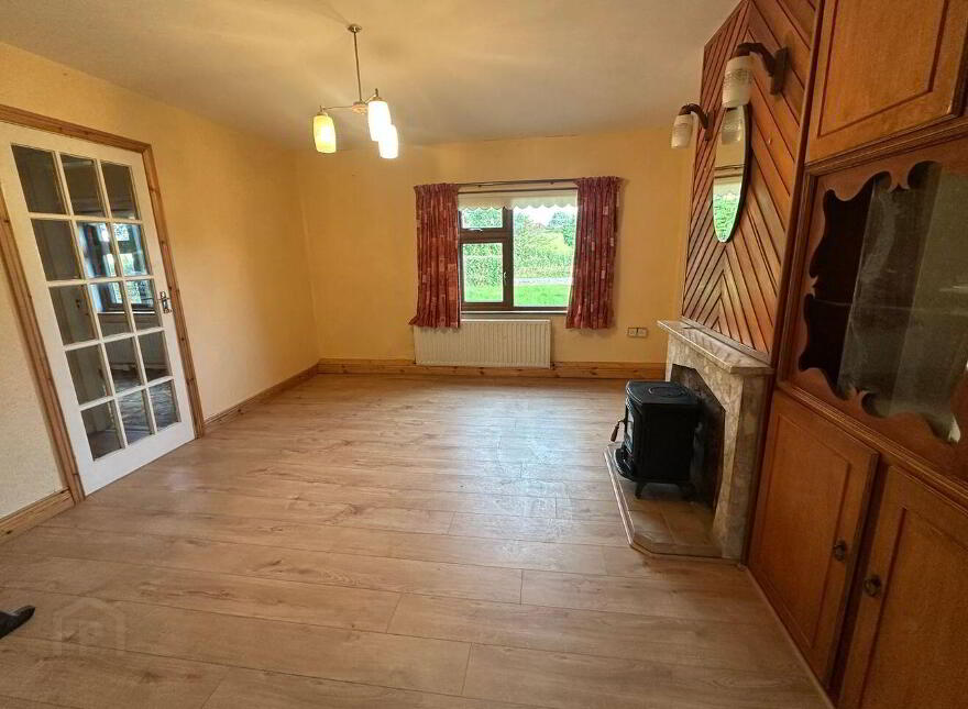 Mountkeeffe, Newmarket, Tullylease, P51Y2C0