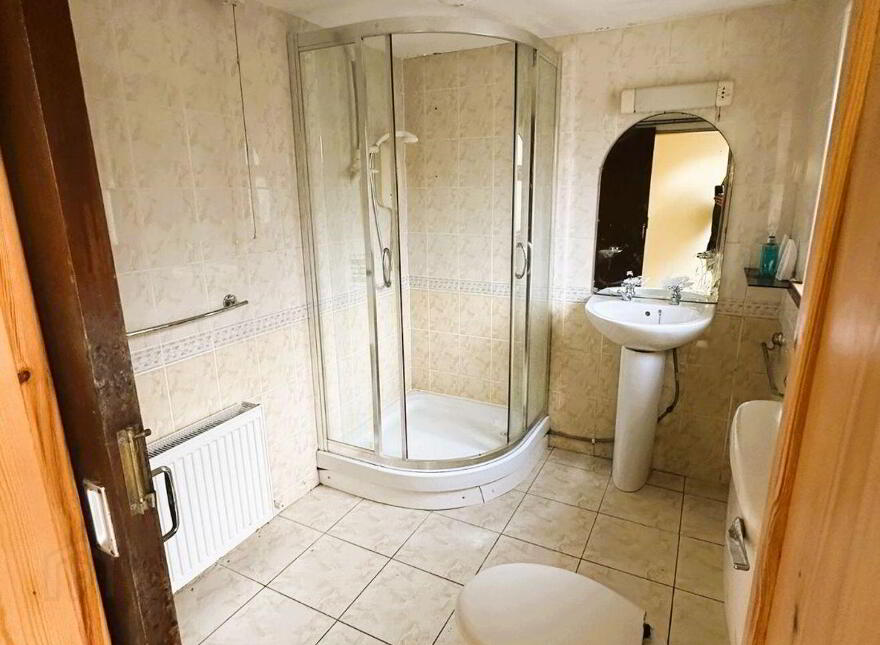 Mountkeeffe, Newmarket, Tullylease, P51Y2C0