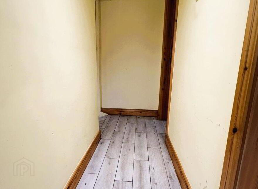 Mountkeeffe, Newmarket, Tullylease, P51Y2C0