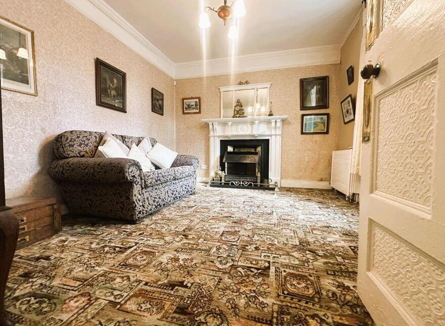 Egmont Place, Kanturk, P51V8C3