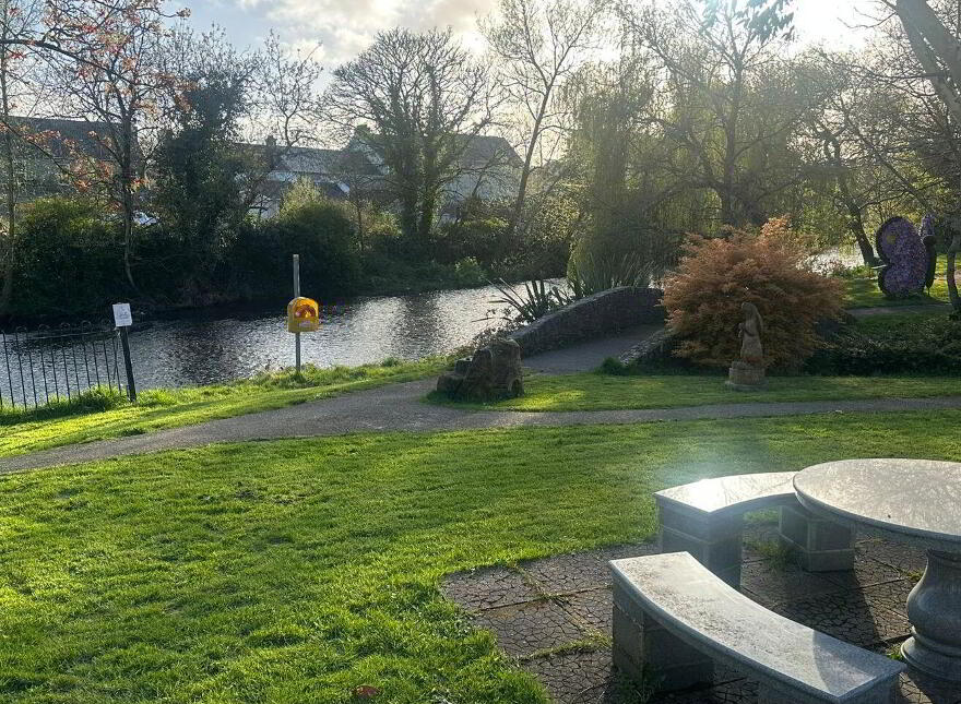 Egmont Place, Kanturk, P51V8C3