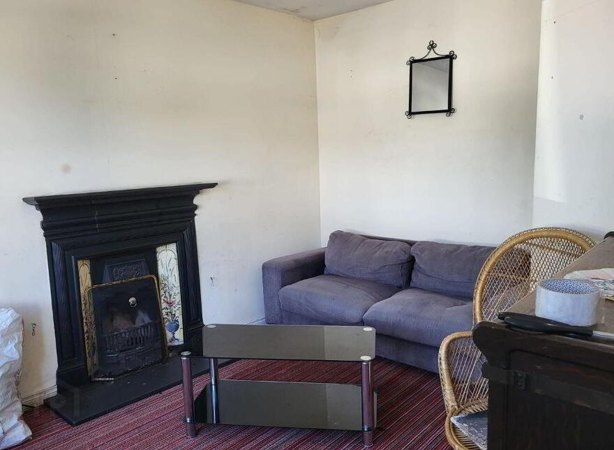 Bridge Street, Scarriff, V94XY2Y