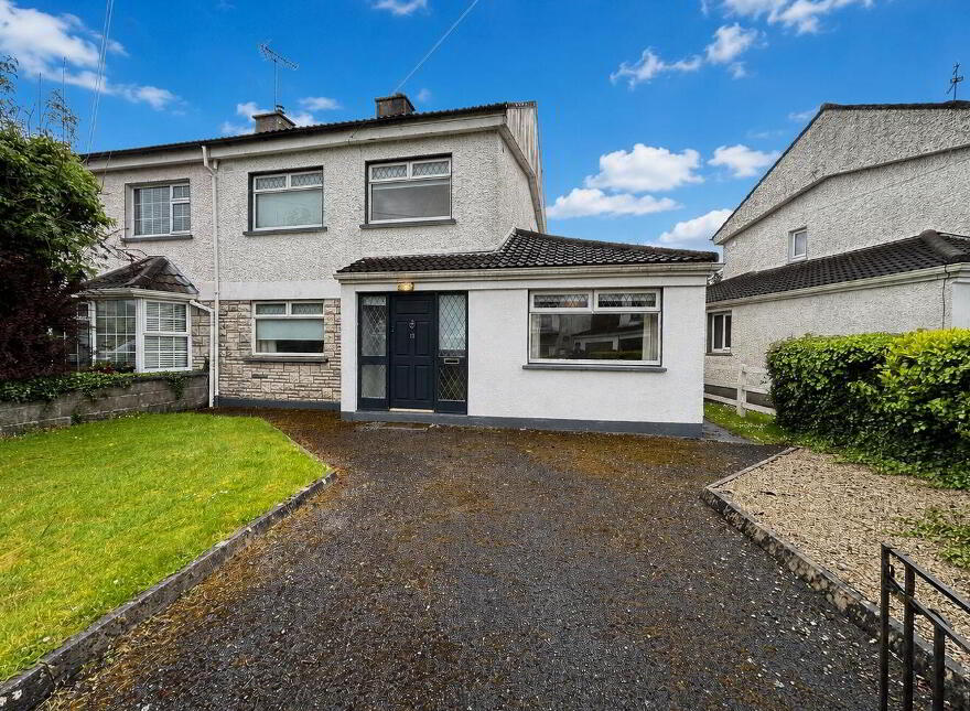 12 Curragh Park, Tuam, H54K718 photo