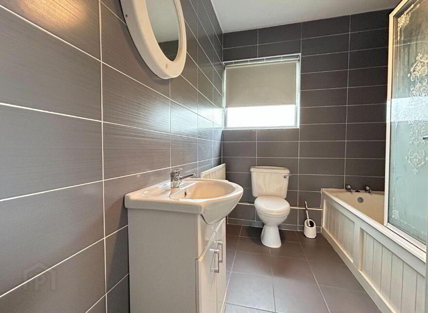 12 Curragh Park, Tuam, H54K718