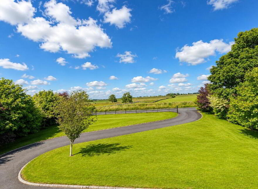 Mullaghmore, Moylough, H53XW67