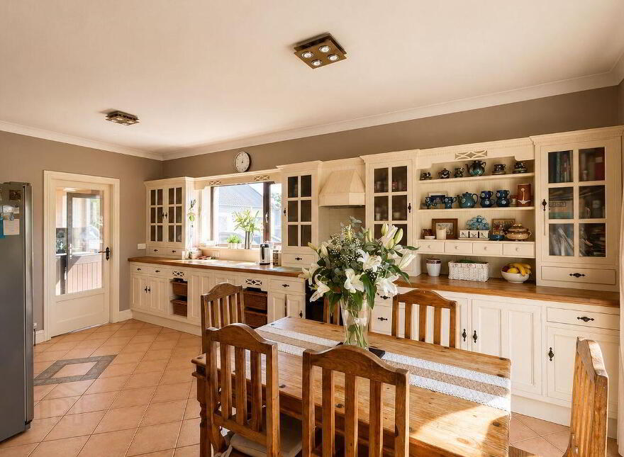 Mullaghmore, Moylough, H53XW67