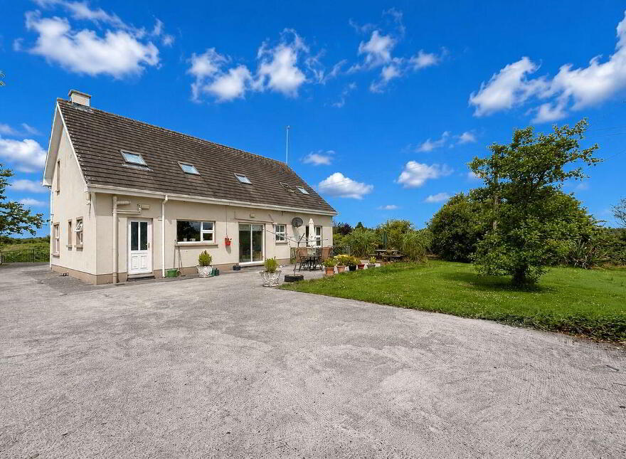 "Tawnagh House", Tawnagh West, Tirneevin, Gort, H91X2PE