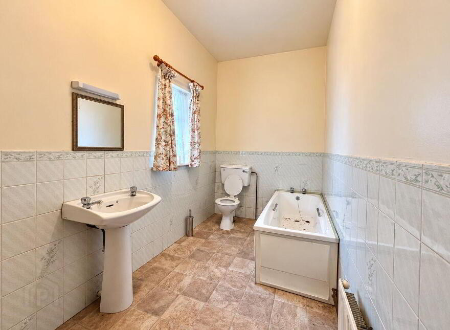 Carrowroe West, Brownsgrove, Tuam, H54X983
