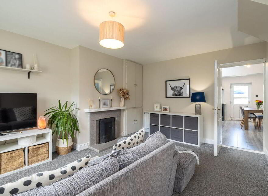 56 Jkl Place, New Ross, Y34ND25