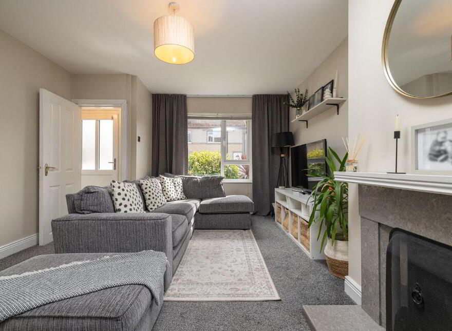 56 Jkl Place, New Ross, Y34ND25