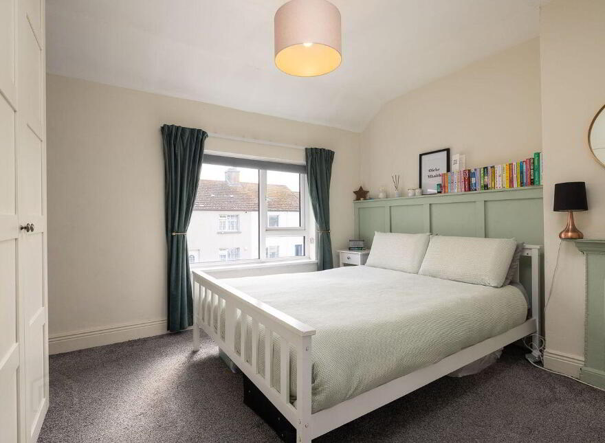 56 Jkl Place, New Ross, Y34ND25