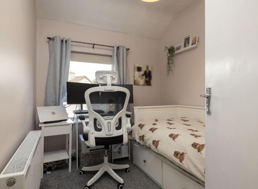 56 Jkl Place, New Ross, Y34ND25