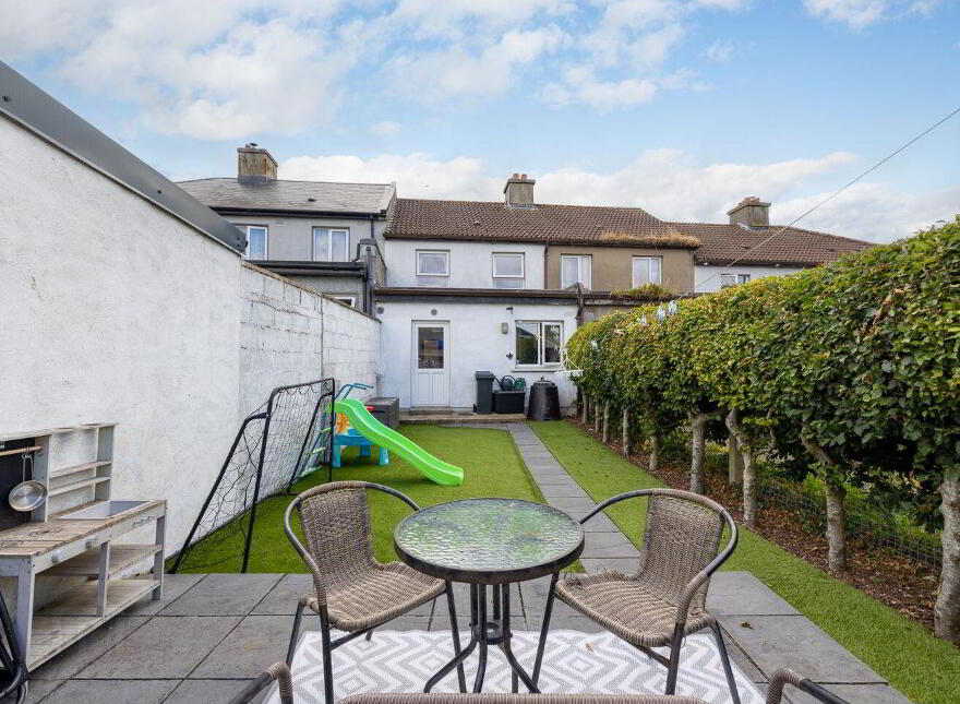 56 Jkl Place, New Ross, Y34ND25