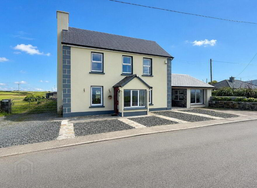 Seafield, Quilty, V95N1W9 photo