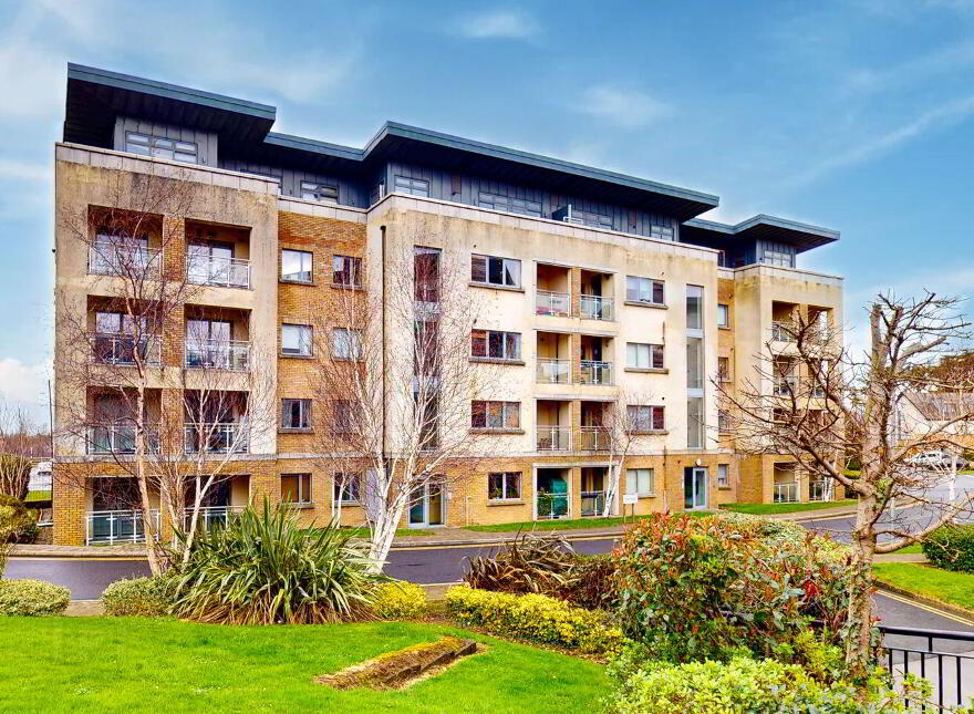 Apartment 9 Oak House Carrickmines Green, Carrickmines, D18DK38