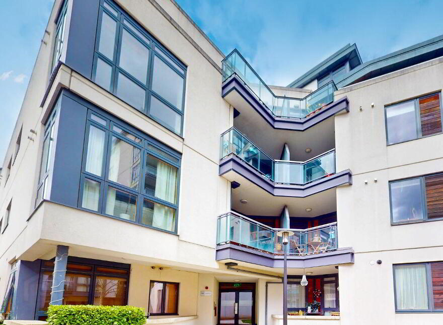 Apartment 114 Kilmainham Square, Inchicore Road, Inchicore, Dublin 8, D08HK70 photo