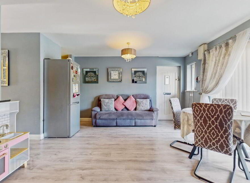 13 Melville Way, Finglas, Dublin 11, D11NW18