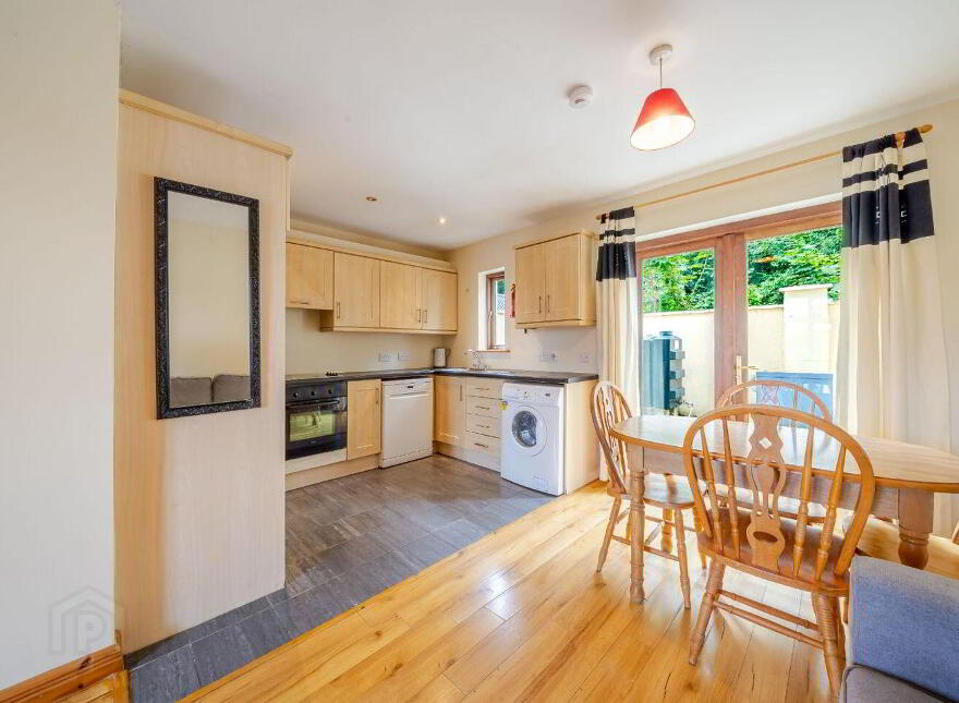 2 Providence Road, Foxford, F26V218