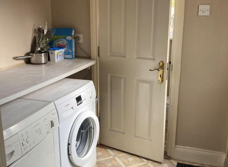 57 Rosemount, Clongour, Thurles, E41YY98