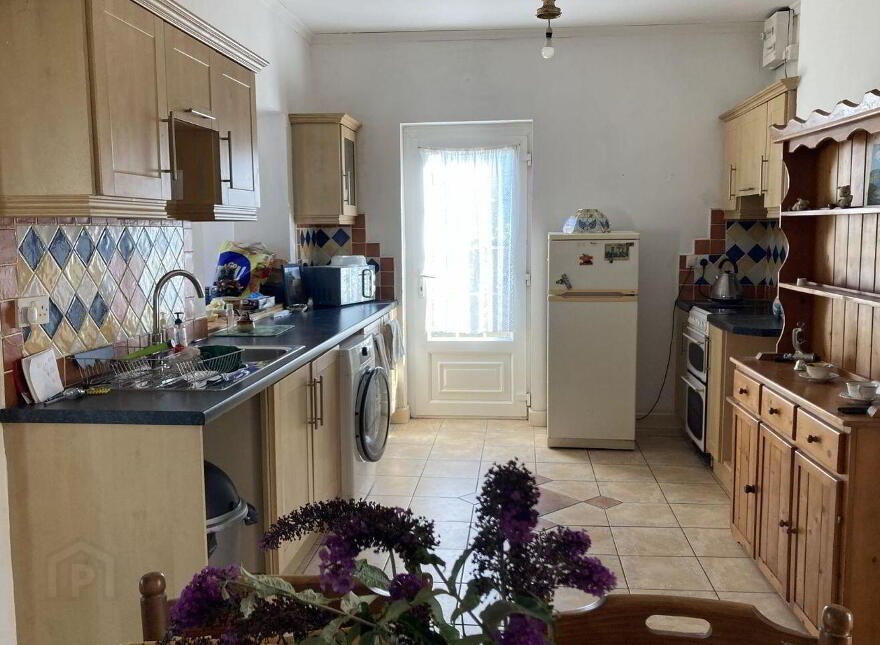 "Dromore", Cabra Road, Ballycurrane, Thurles, E41D370