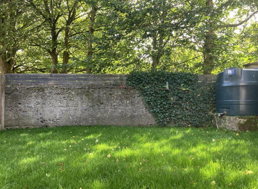 18 Croke Gardens, Thurles, E41A9Y8