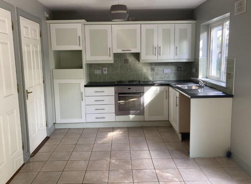 18 Croke Gardens, Thurles, E41A9Y8