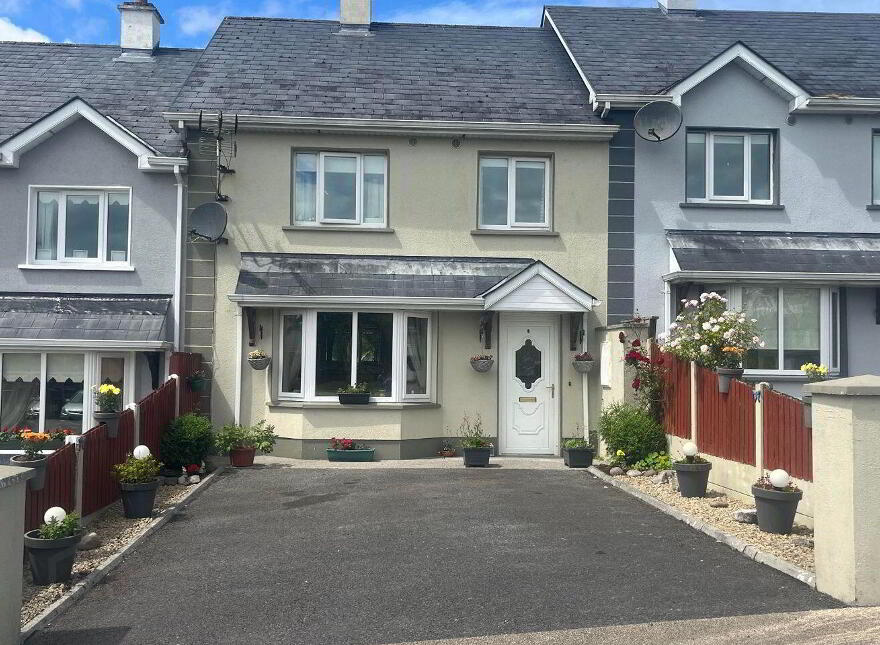 8 Castlebawn, Ballintubber, Castlerea, F45WC99