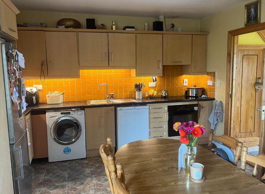 8 Castlebawn, Ballintubber, Castlerea, F45WC99