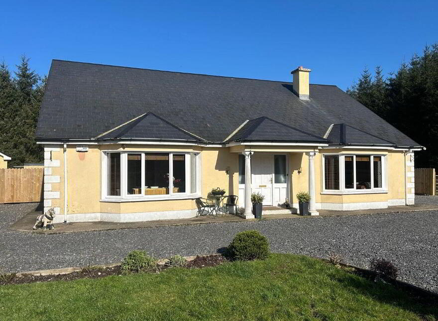 Rusheen, Cloonelt, Castlerea, F45RV08