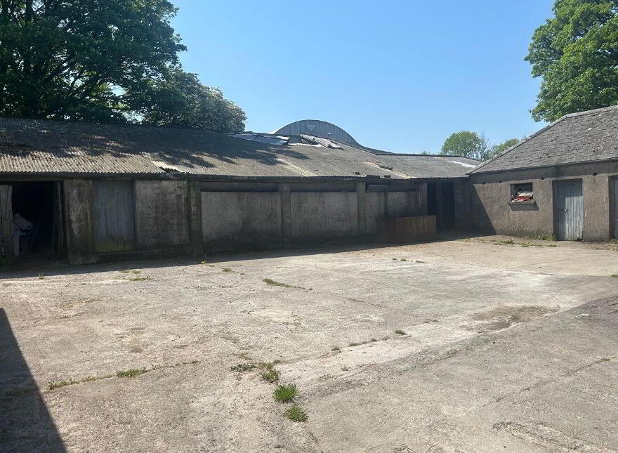 Lissalway, Castlerea, F45NC04