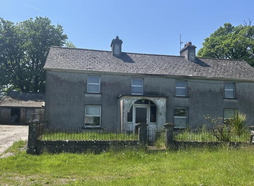 Lissalway, Castlerea, F45NC04