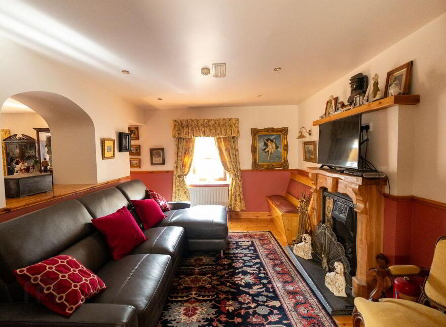 Marieville, The Village, Cheekpoint, Cheekpoint, X91H127