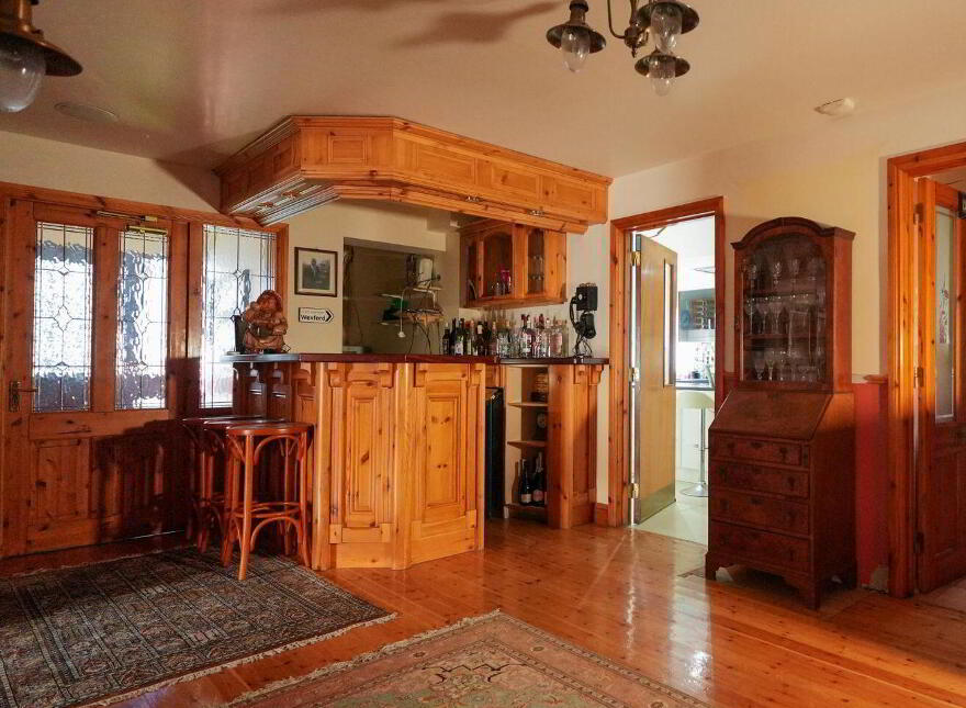 Marieville, The Village, Cheekpoint, Cheekpoint, X91H127