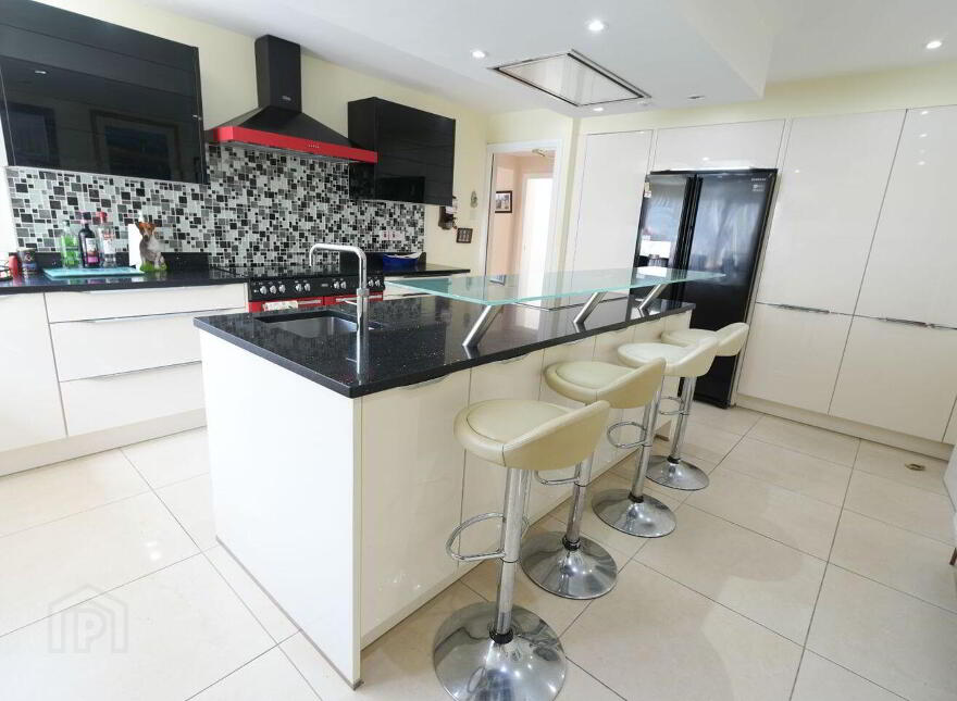 Marieville, The Village, Cheekpoint, Cheekpoint, X91H127