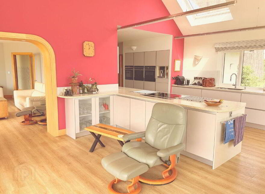 Suaimhneas, Church Road, Duncannon, Y34AE13