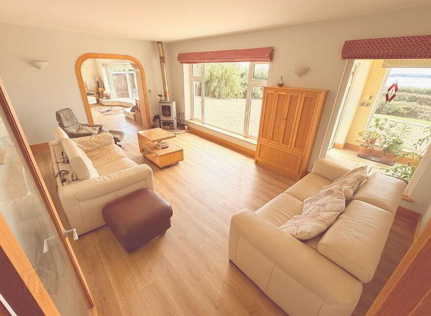 Suaimhneas, Church Road, Duncannon, Y34AE13