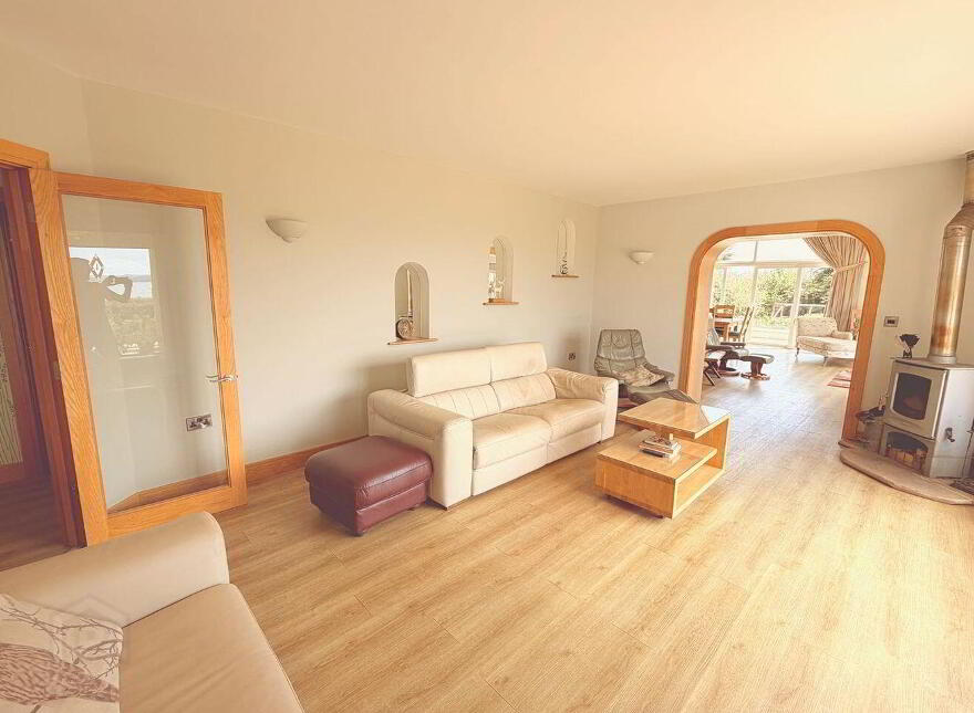 Suaimhneas, Church Road, Duncannon, Y34AE13