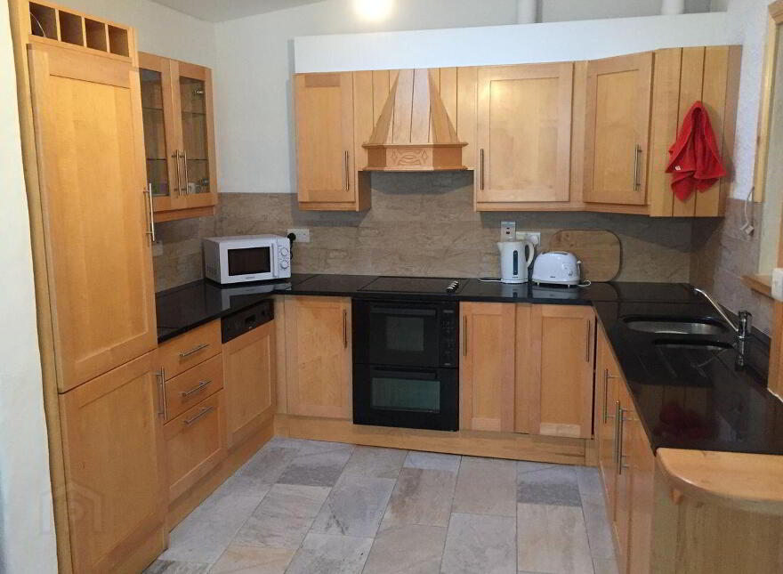 Corner House, Market Street, Bantry, P75X394