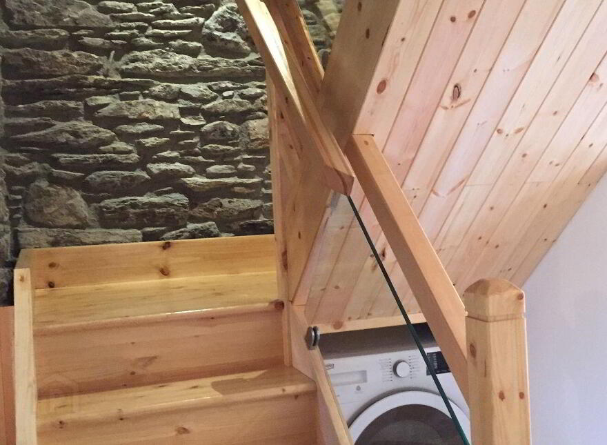 Corner House, Market Street, Bantry, P75X394