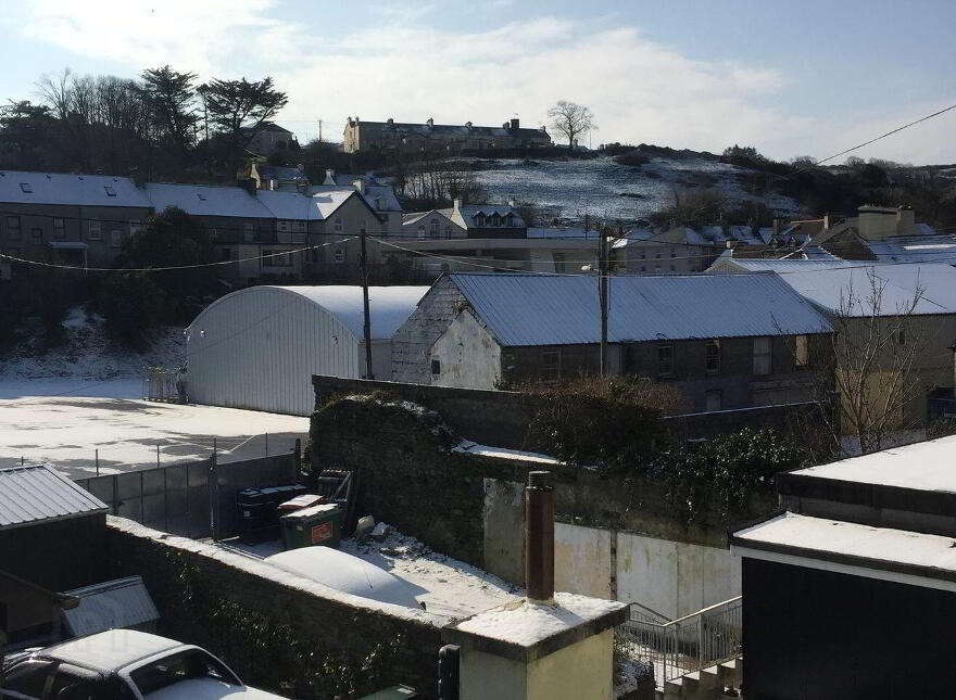 Corner House, Market Street, Bantry, P75X394