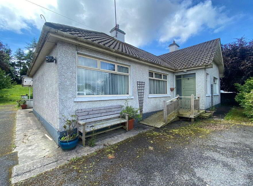 Springfield, Castlebar, F23WN80