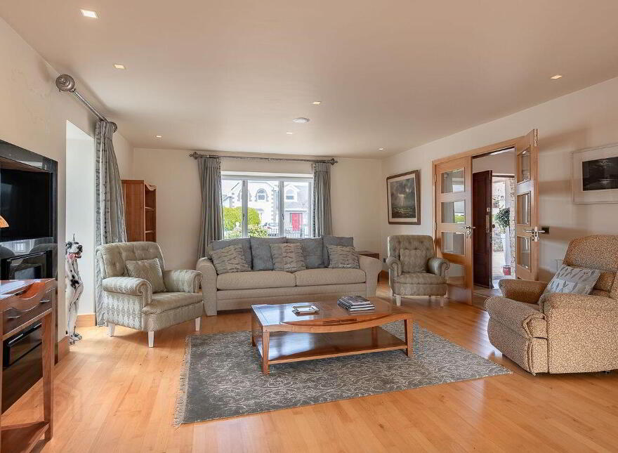 Mill Road, Killarney, V93W9F9