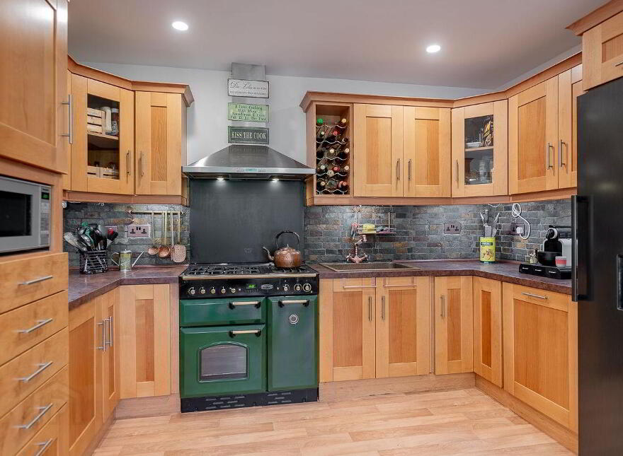 Beech Cottage, Templenoe, V93FK06