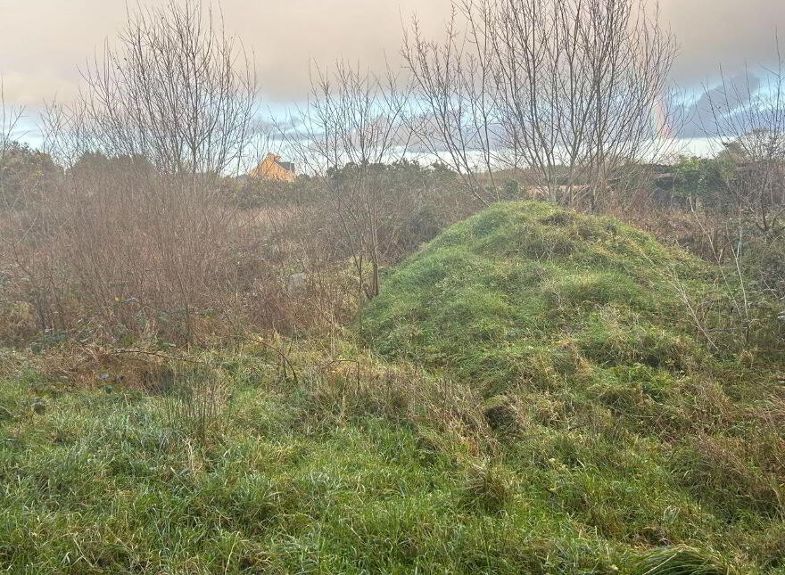 Clounts Cross, Rathmore